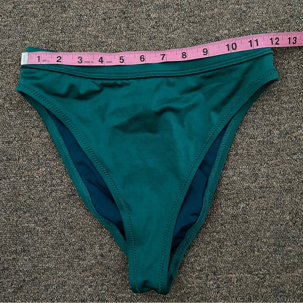 Ris-K Bikini - Emerald, Top - Medium, Bottom - Medium - Picture 12 of 15